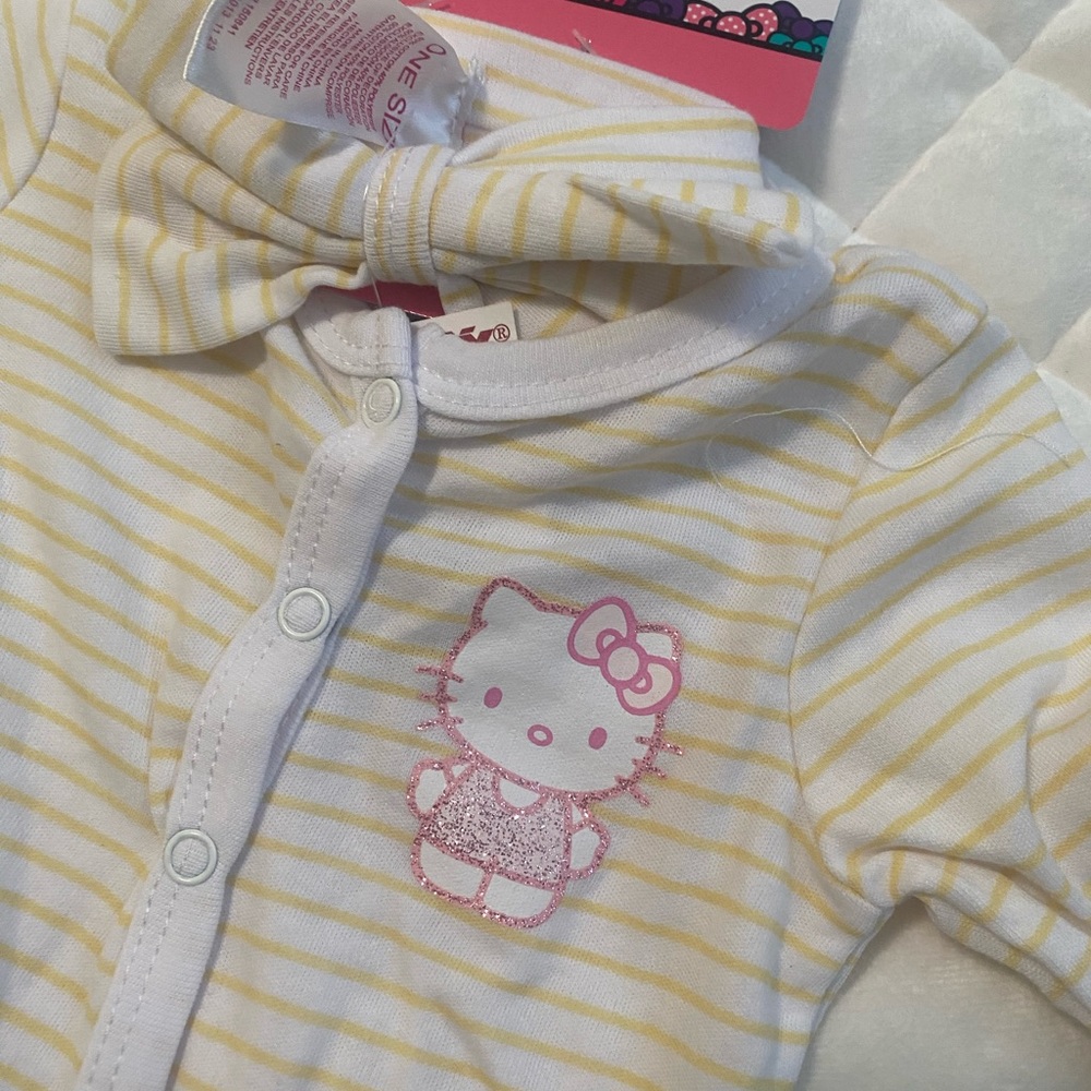 Hello Kitty Baby One Piece w/headband